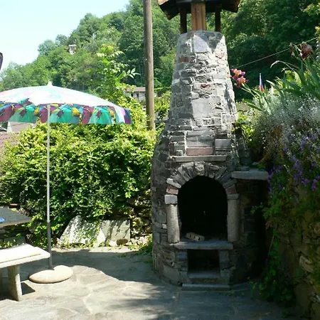 Casa Petra 1 1/2 Zi, Orgnana 83 Apartman Gambarogno