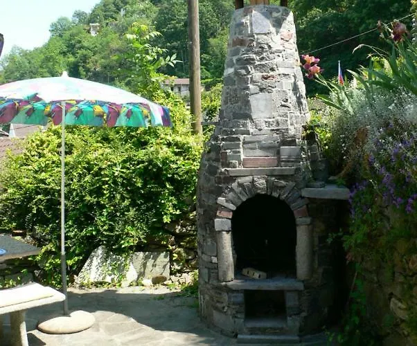 Casa Petra 1 1/2 Zi, Orgnana 83 شقة Gambarogno